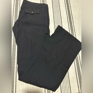 Athleta cargo pants size 4T